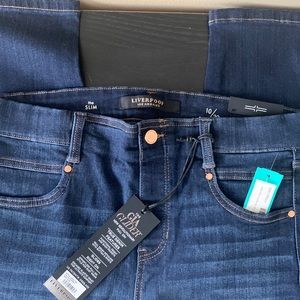 Liverpool Gia Glider Pull-On Slim Straight Jean